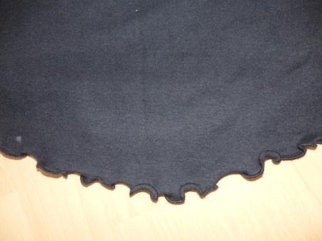 Cierna suprava sveter plus tricko, s