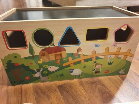 Montessori drevená krabica s hrami, 