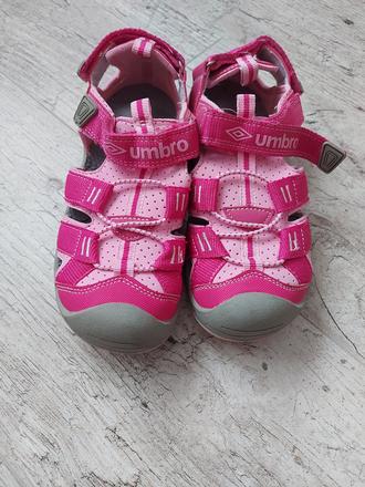 Turistické sandálky, umbro,33