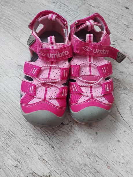Turistické sandálky, umbro,33