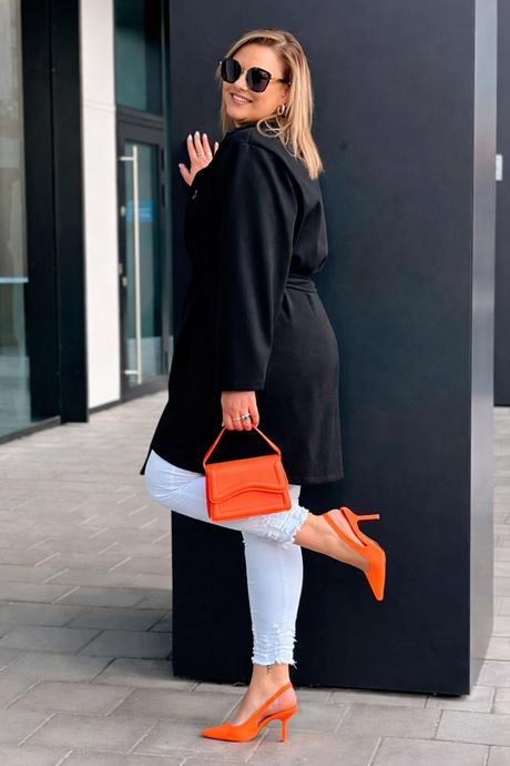 Dámsky prechodný plášť plus size čierny, 