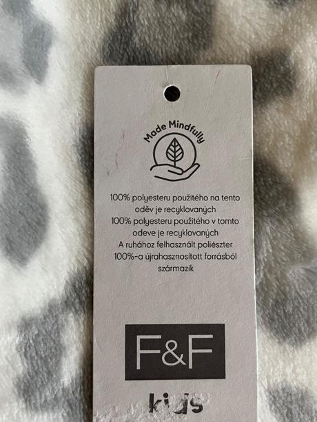 Teplé chlpaté pyžamko s kapucňou, f&f,128