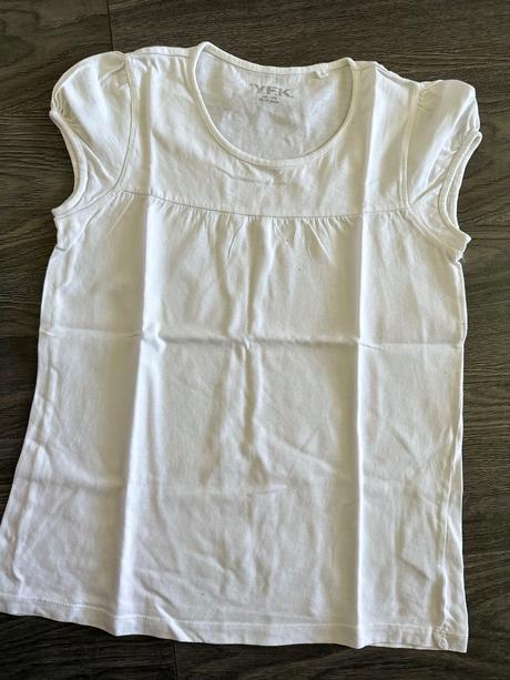Biele tricko, kik,146