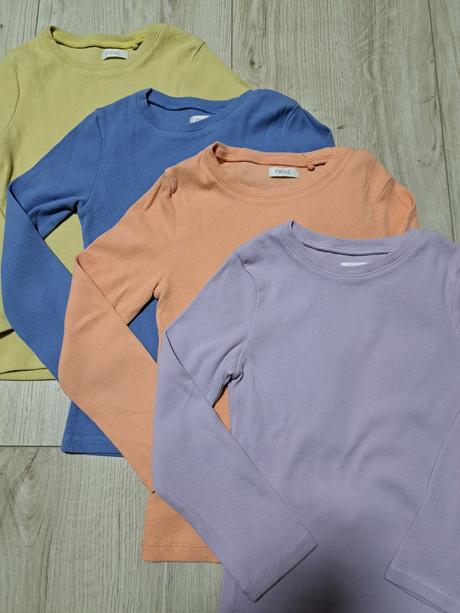 Rebrované next tričká, next,116