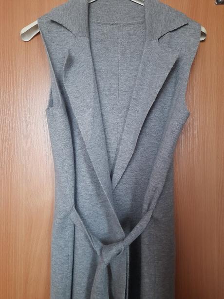 Šedá vesta s opaskom, pošta zdarma, gate,xs