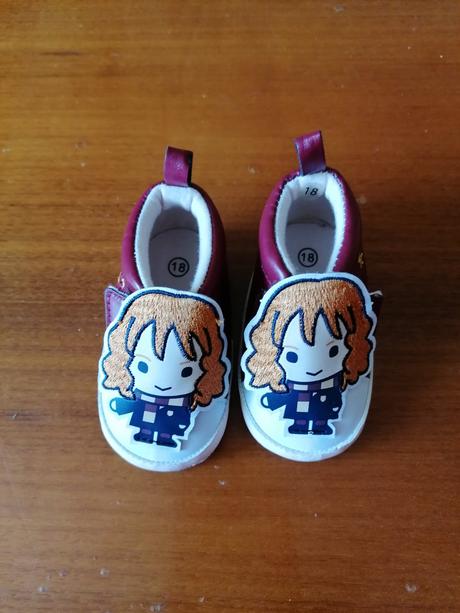 Papučky na prvé kroky, 18