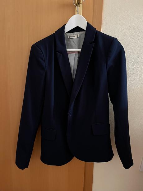 Tmavomodré sako stradivarius, stradivarius,s