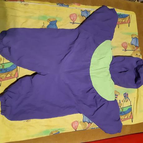 Dievčenský overal, 74