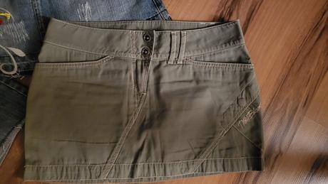 Balík sukien v.s, s