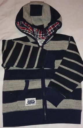 Zateplený svetrík, next,104