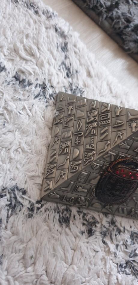 Dekorácia pyramída, 