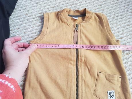 Tepláková vesta, 104