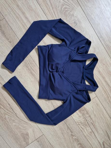 Športový top s podprsenkou, 34 / xs