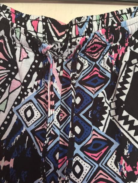 Nohavice na spanie, l