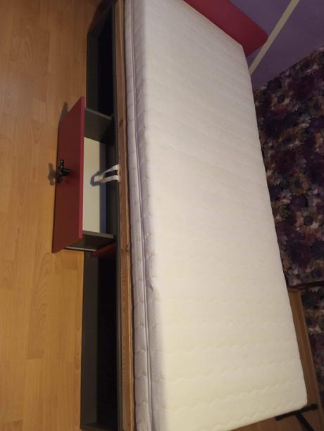 Posteľ, šírka (cm): 90,dĺžka (cm): 200