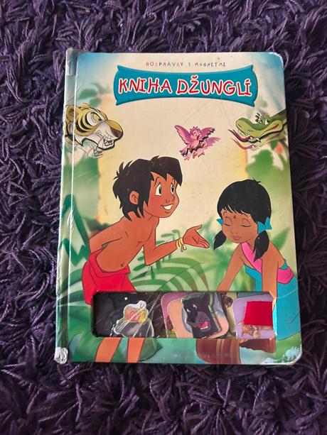 Kniha džunglí s magnetkami,
