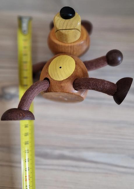 Drevená hračka medveď,