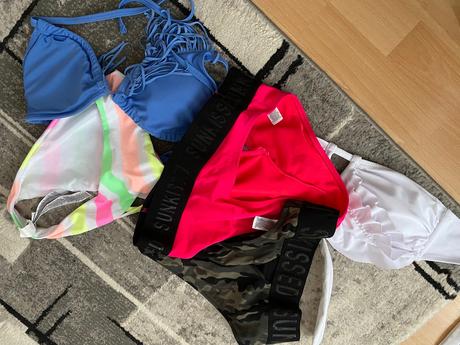 Plavky, new yorker,s