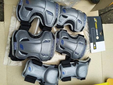 Kolieskové korčule, rollerblade,32