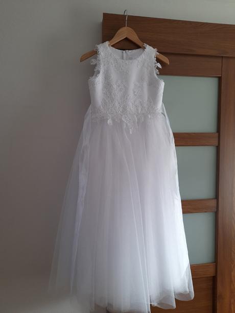 Šaty 1.sv.prijímanie, 140