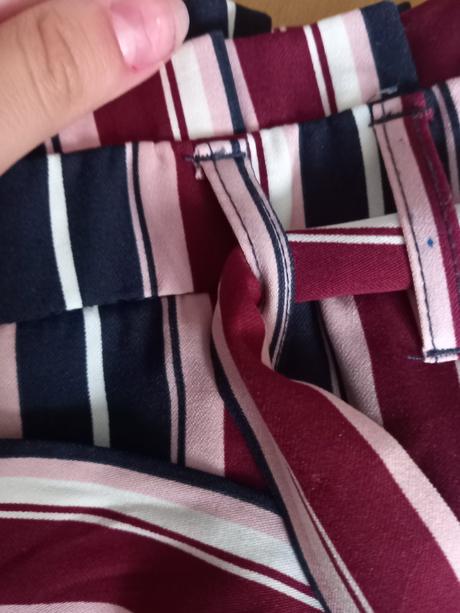 Dievčenské nohavice, 152