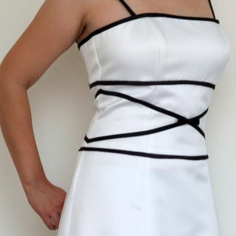 Spoločenské šaty, 40