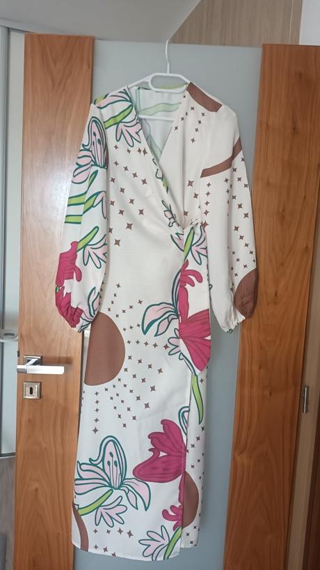 Zavinovacie šaty, s