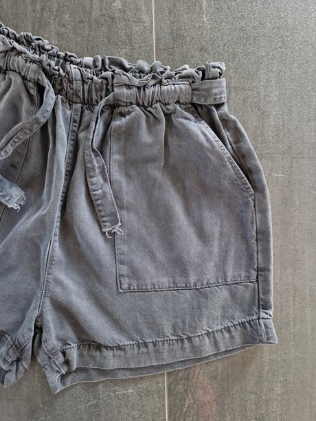 Pohodlné kraťasy, next,s