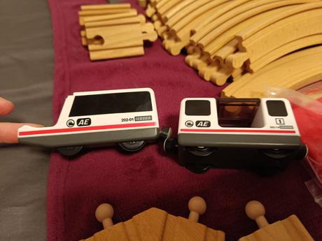 Vlacikova dráha komplet vybavena,