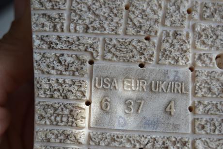 Štýlové strieborné šľapky s výraznou reťazou, v 37, 37