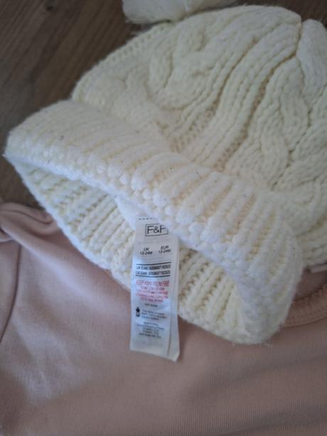 Ruzove saty plus ciapka a pancusky, lupilu,86