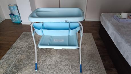 Prebaľovací pult s vaničkou, 