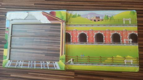 Hrajme sa s vlacikmi,