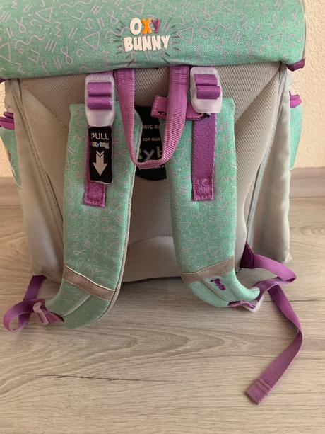 Predam skolsku tasku, 