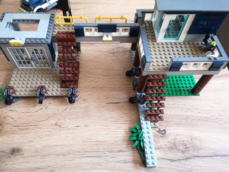 Lego city 60069 stanica špeciálnej polície,