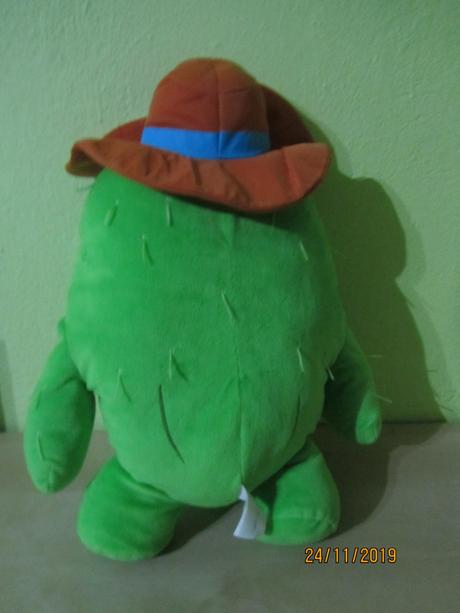 Plyšák kovboy kaktus, 