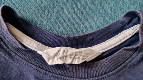 2x premienacie tricko s flitrami a mikina, 122–134