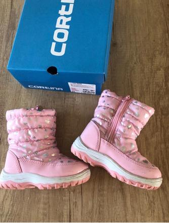 Ružové snehule 24, 24