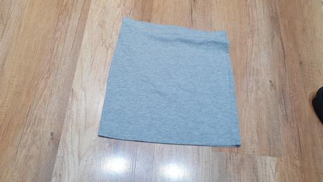 Dievčenská elastická sukna, 152