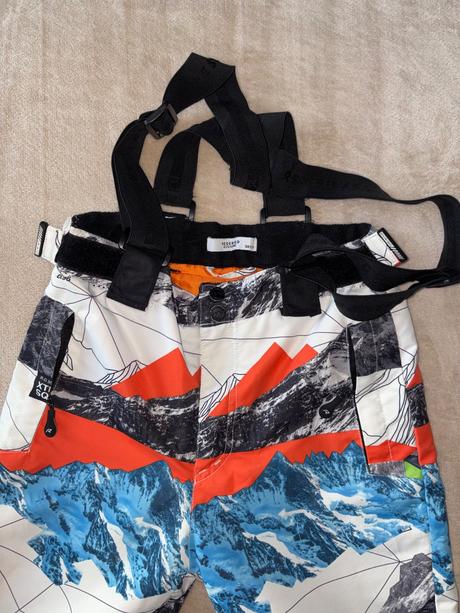 Oteplovačky + bunda 128, reserved,128