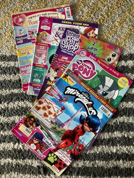 Dievčenské časopisy 5ks, 