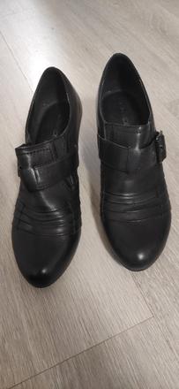 Kožené topánky, 30