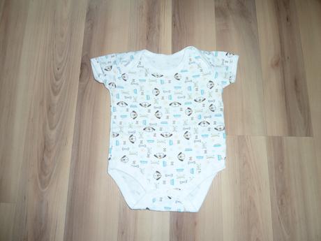 Body s kratkym rukavom, 62