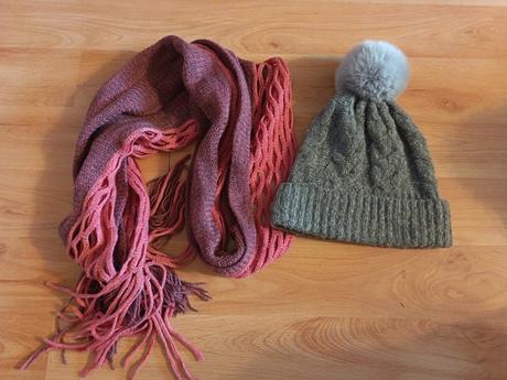 Šál+čiapka, 