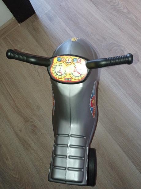 Odrážadlo motorka, 