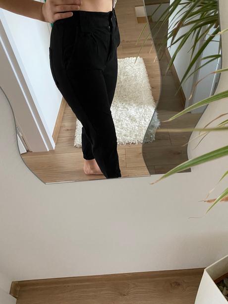 Nohavice, bershka,34