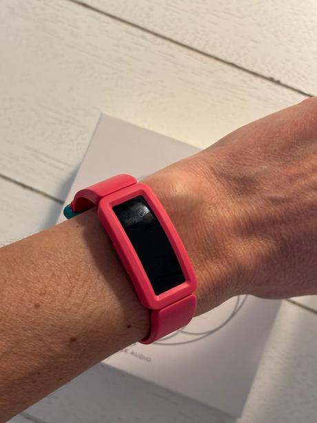 Detske fitbit hodinky,