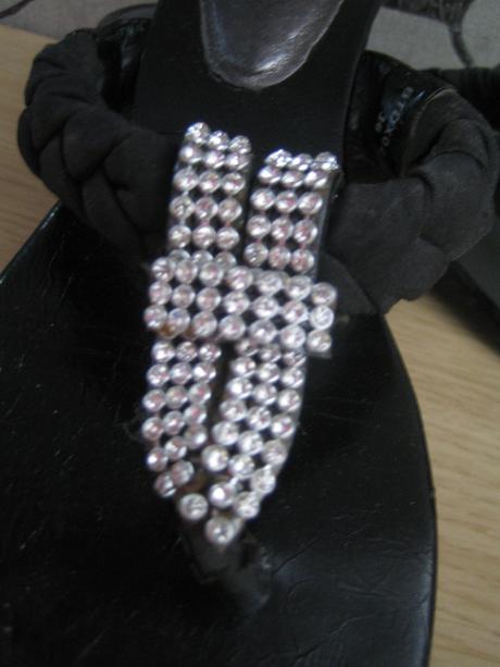 Slapky s kamienkami, 36