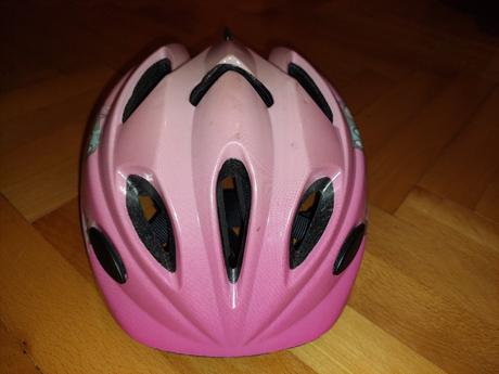 Prilba na bicykel, s