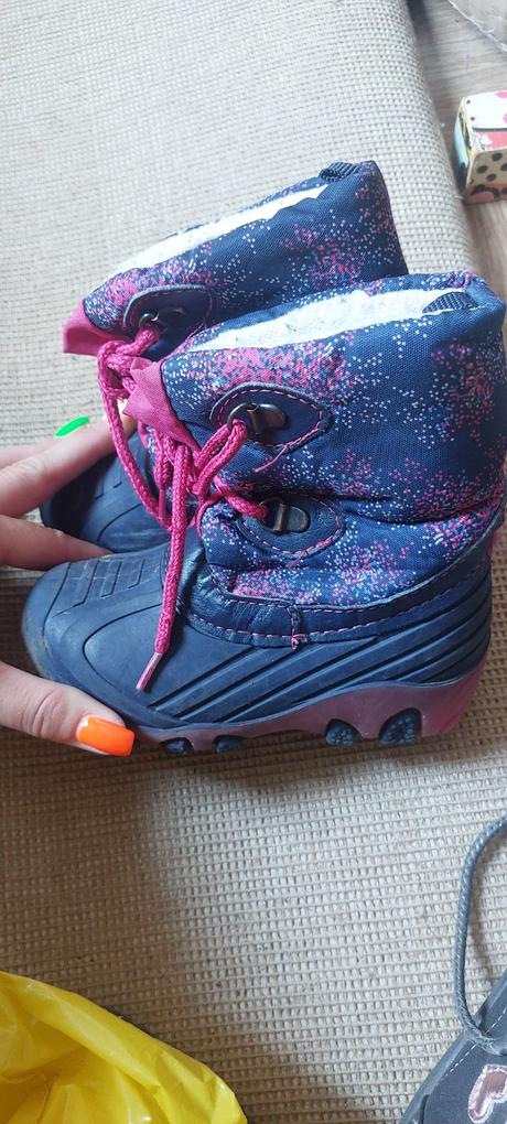 Zimne cizmy, lupilu,24